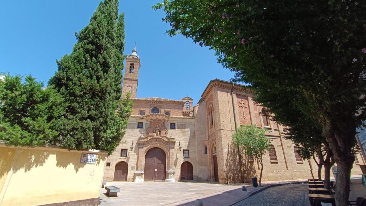 Appartamento Lc Gavin - Parking Gratis Saragozza Esterno foto