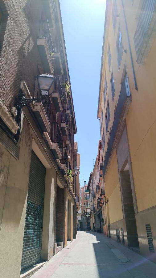 Appartamento Lc Gavin - Parking Gratis Saragozza Esterno foto